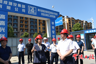 鄒文輝到柳葉湖旅游度假區調研：始終增強保護意識 努力打造“開門見水”的城市生態美景