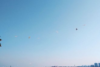 春節假期內的沙灘公園