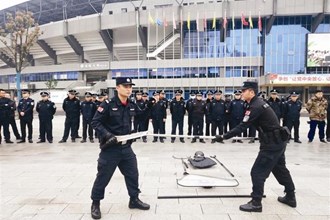 市公安局武陵分局組織應急處置技能訓練