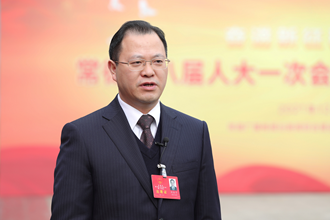 周振宇在接受湖南經視采訪時談到 扭住“六大專項行動”不放 以沅澧之光為三湘添彩