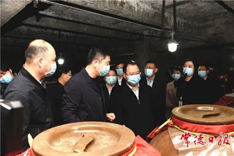 周振宇到常德經開區調研重點產業項目建設時強調 加強品牌營銷策劃 加快推動常德白酒產業做大做強