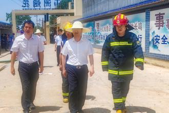周振宇赴臨澧縣調度煙花爆炸事故救援處置工作