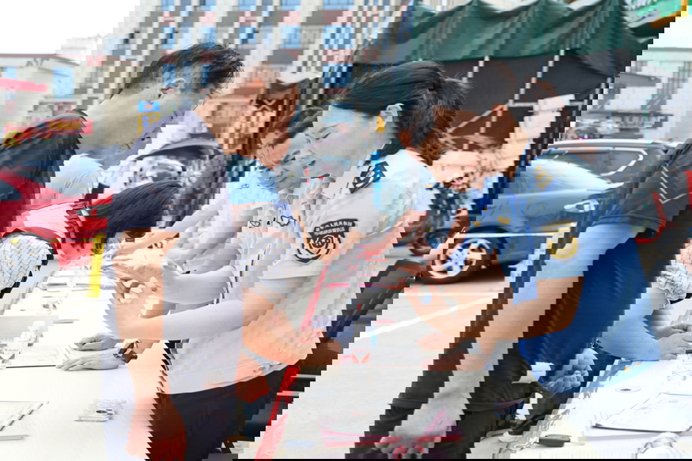 737144863(2)